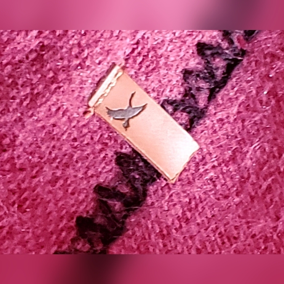 Eddie Bauer Burgundy Rose Blue and Cream Colorblock Wrap Poncho - Picture 5 of 6